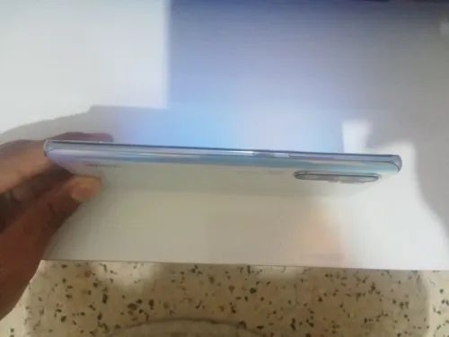HUAWEI HUAWEI P30 PRO