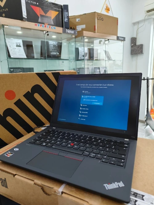 THINKPAD P14S RYZEN 7 PRO 6850U 32GB RAM 512SSD 14"FHD+ NEUF JAMAIS UTILISE