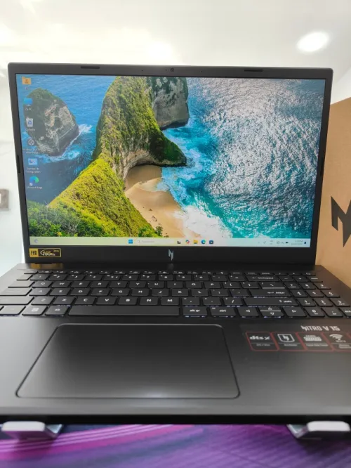 ACER NITRO V15 I7 13620H 16GO RAM 512SSD 15.6 FHD 165HZ RTX 4060 08GO JAMAIS UTILISÉ