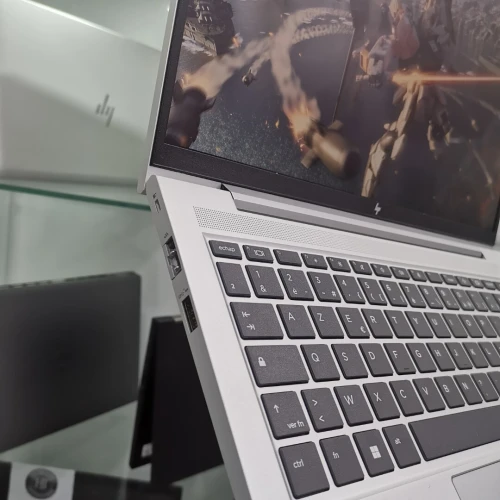 HP ELITEBOOK 640 G9 i5 1245U 12th Gen 16GB 512SSD 14"FHD TACTILE TRES BON ETAT
