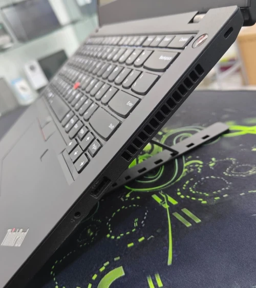 LENOVO THINKPAD L14 Gen 2  Ryzen 5 PRO / 16 Go RAM / 256 Go SSD