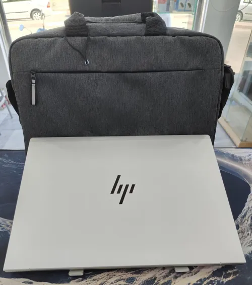 HP EliteBook 665 G11  Ryzen 7 Pro 7735U / 16 Go / 512 Go SSD / Radeon 680M / Écran 16" FHD Tactile