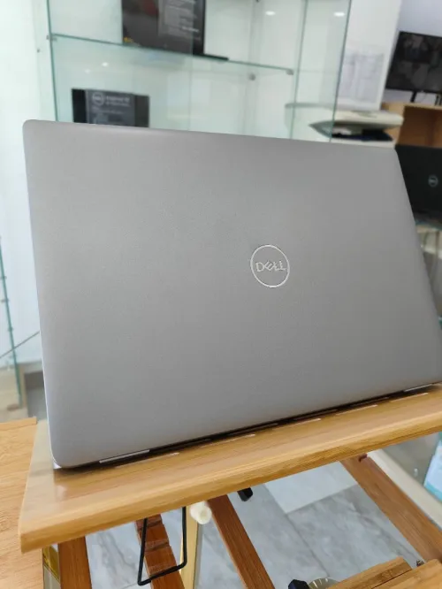 DELL LATITUDE 5350 ULTRA 5 125U 16GO RAM 512 SSD 13.3 FHD TACTILE JAMAIS UTILISÉ SOUS EMBALLAGE