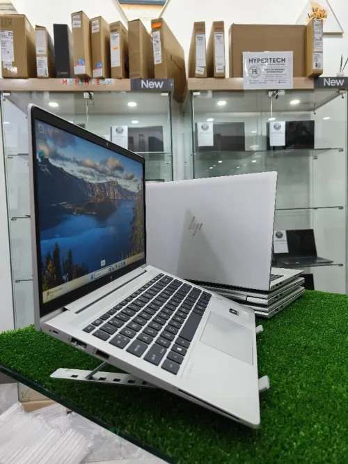 HP ELITEBOOK 645 G9 RYZEN 5 5675U 16GB 256GB SSD 14,1 FULLHD TRES BON ETAT