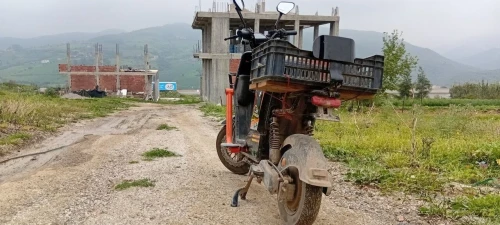 Scooser Electrique 2025