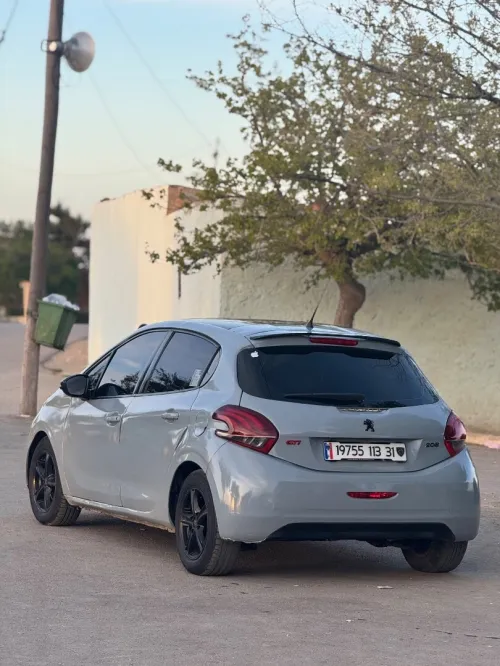 Peugeot 208 2013 208