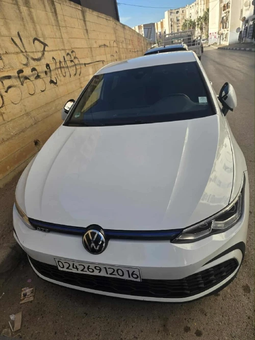 Volkswagen Golf 8 2020 GTE