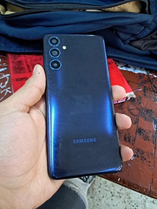 Sumsung Galaxy F54