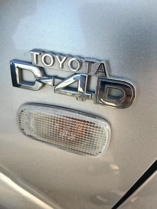 Toyota 4D4 2003 مجمول