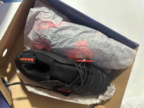 soulier invest original