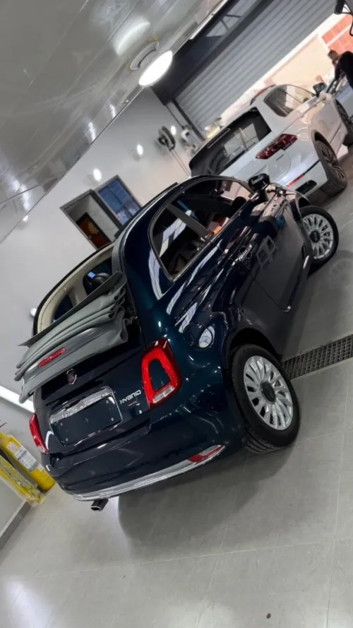 Fiat 500 2021 Fiat 500c cabriolet
