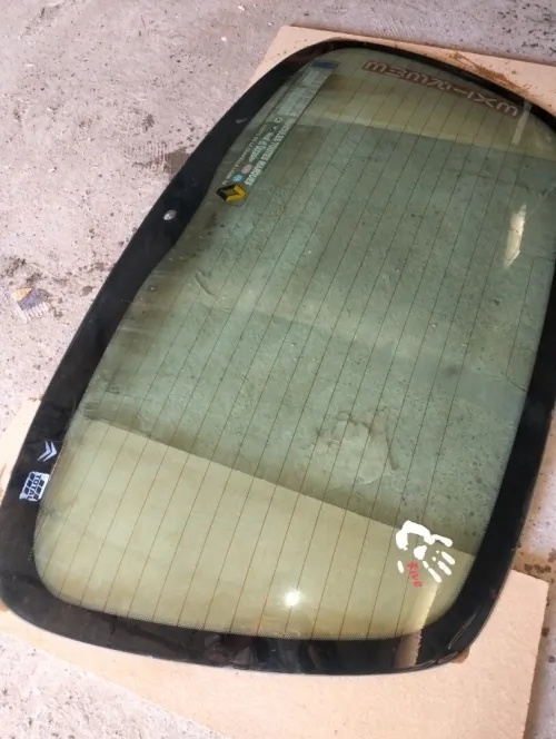 Lunettes arrière de Citroën Xsara Picasso 