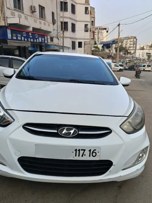 Hyundai Accent RB  5 portes 2017 