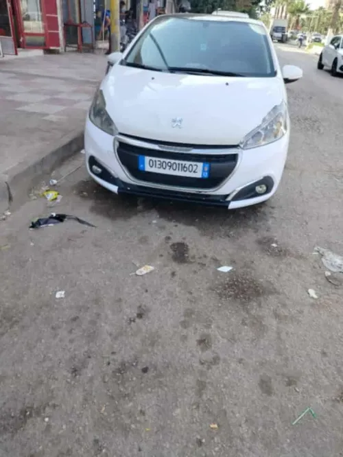 Peugeot 208 2016 