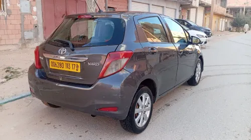 Toyota Yaris 2013 Touch Active