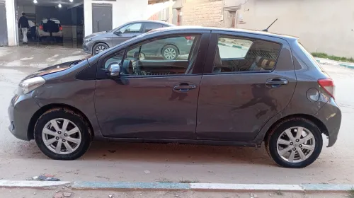 Toyota Yaris 2013 Touch Active