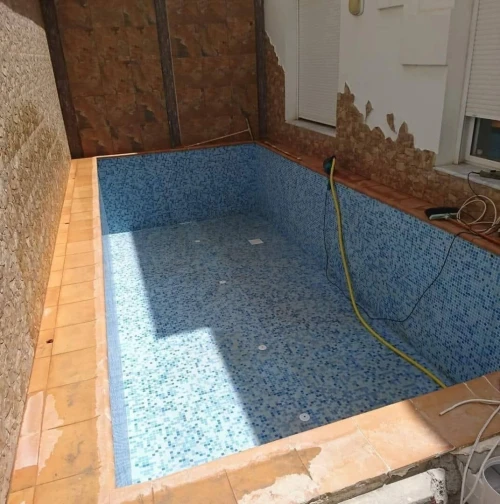 بناء المسابح construction piscine,mosaique margelle piscine robot la Pierre,échelles,Matériels