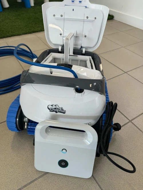 Robot nettoyeur piscine S300i et s200