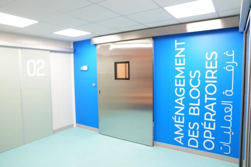 Porte hermétique pour bloc opératoire 