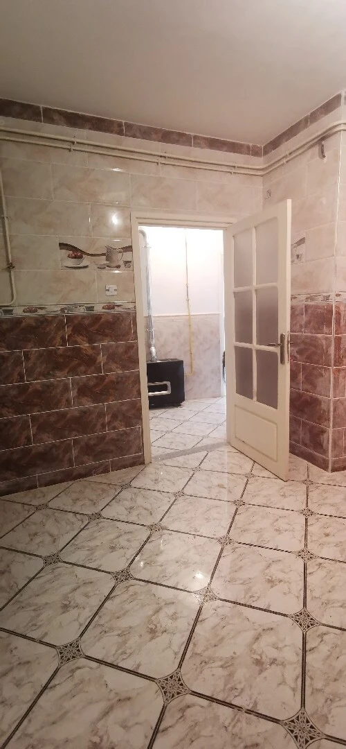 Location Appartement Niveau de villa F2 Alger Draria