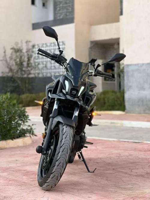 Yamaha Mt07 safi double dossier m3amr mn koulch 2023