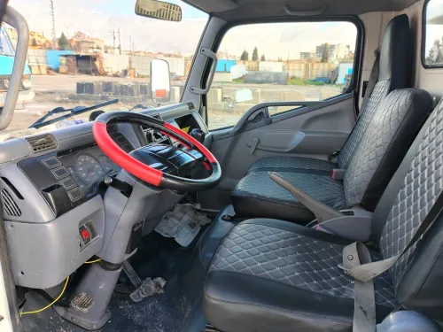 Mitsubishi Fuso 2016
