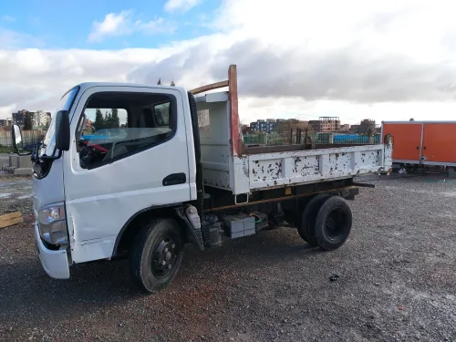 Mitsubishi Fuso 2016