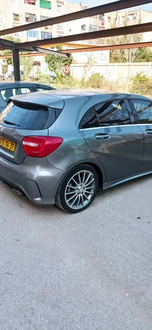 Mercedes Classe A 2014 A 200 BlueEFFICIENCY