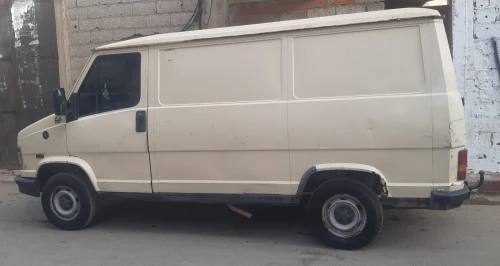 Renault J5 1995