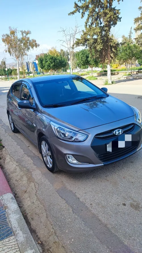 Hyundai Accent RB  5 portes 2018 Préstige