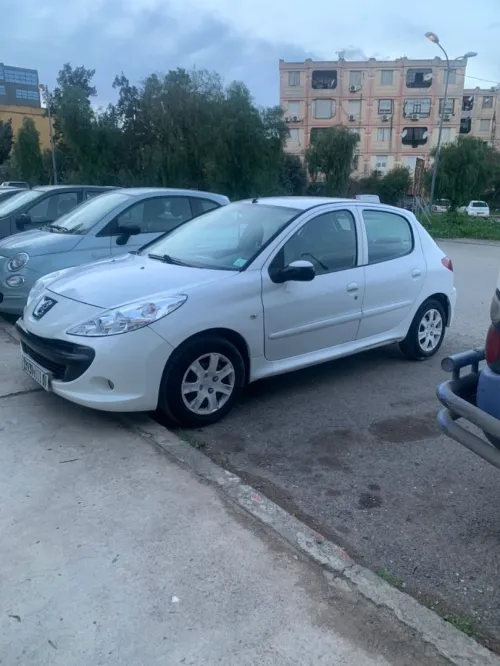 Peugeot 206 Plus 2011 206 Plus