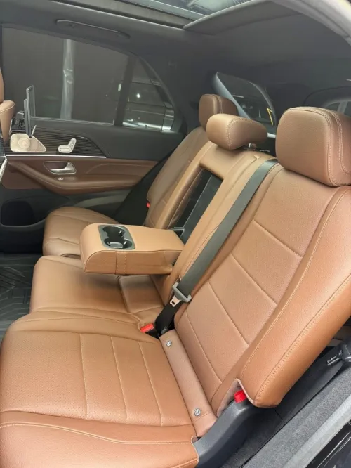 Mercedes GLE 7 place 2025 
