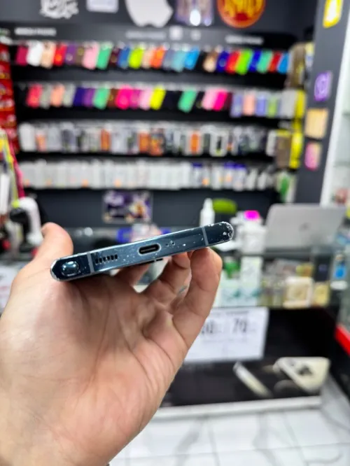 Samsung Galaxy s22 ultra 12/512 double puce Bon état Fih cache arrière m3wd F originel