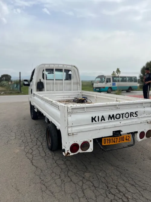 Kia K2700 2010