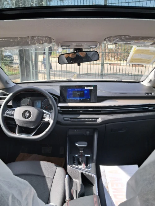 Geely GX3 PRO  2025 Livan