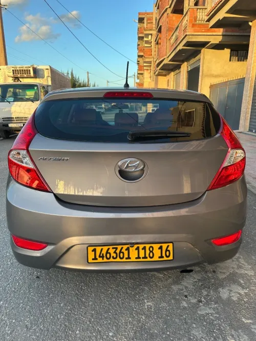 Hyundai Accent RB  5 portes 2018 Préstige