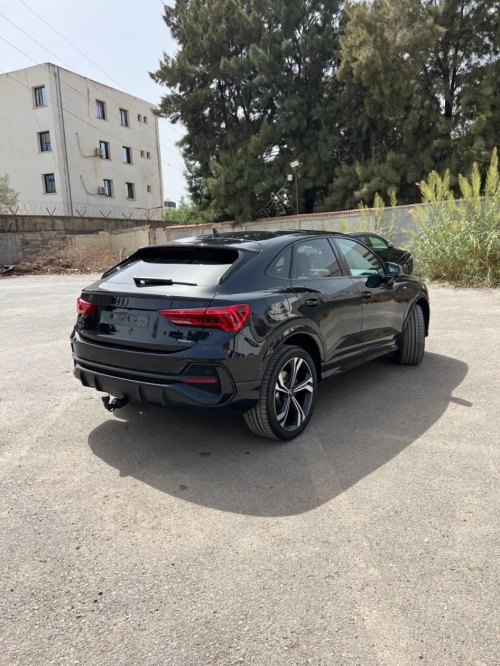 Audi Q3 2022 S Line