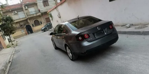 Volkswagen Jetta 2010 Life