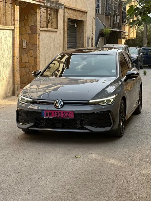 Volkswagen Golf 8.5 2025 Black edition