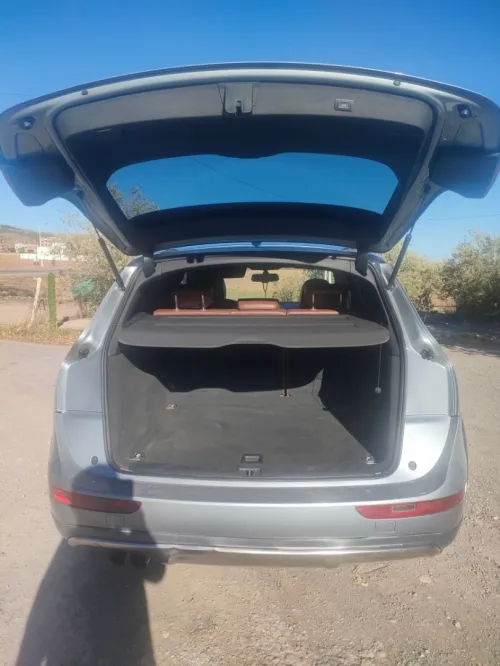 Audi Q5 2010 Off Road