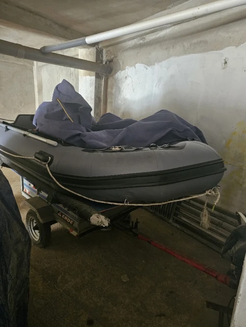 Je vends zodiac 3m20 avec moteur tohatsu 9.8