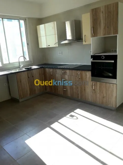 Location Appartement F4 Alger Birkhadem