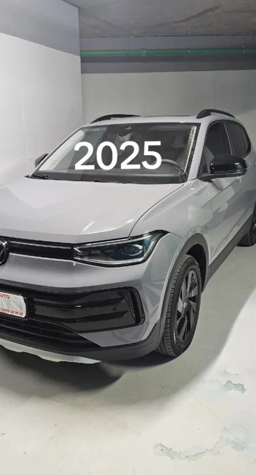 Volkswagen Tharu 2025 Black