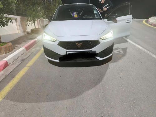 Cupra  Leon 2023 