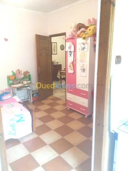 Location Appartement Niveau de villa F3 Alger Draria