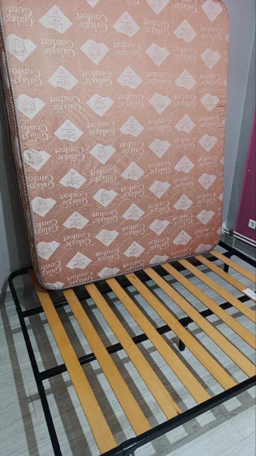 Sommier et matelas 