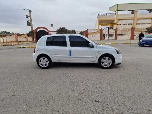Renault Clio Campus 2012 Bye bye