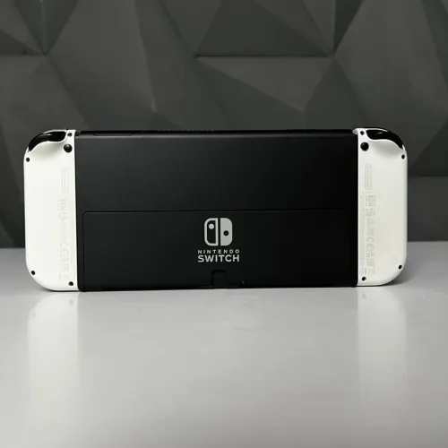 NINTENDO SWITCH OLED / NON FLASHÉ / BOX / 64GB