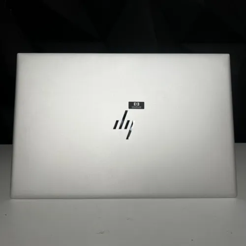 HP ENVY LAPTOP 15-ep1026TX / i7 11800H / RTX 3060 / 16gb ddr4 / 512GB /4K OLED 60hz TACTILE 15.6"