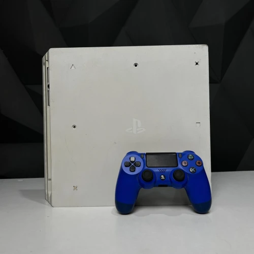 PLAYSTATION 4 PRO / PS4 PRO / NON FLASHÉ / 1 MANETTE ORIGINALE / 1TB